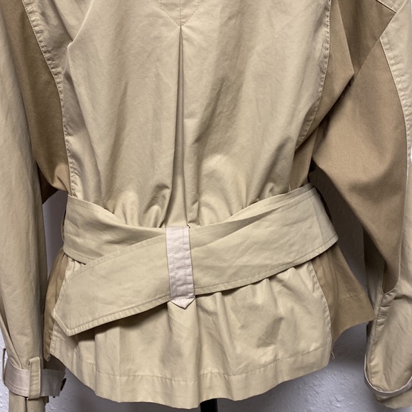 Frame Denim Tonal Blocked Jacket Look no Further For A Utilitarian Inspired Look - Picture 6 of 13